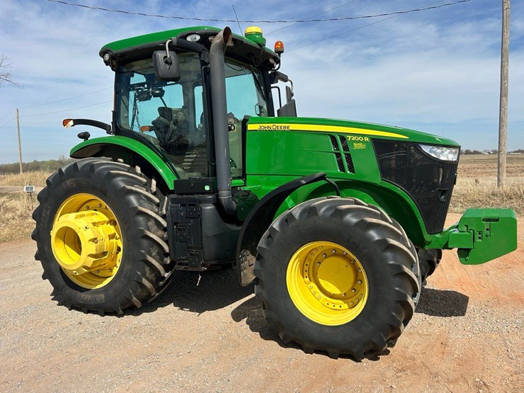 2013-john-deere-7200r-image-2