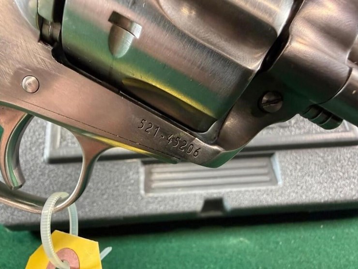 ruger-new-model-blackhawk-357-mag-revolver-image-6