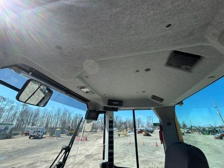 2019-volvo-l60h-image-17