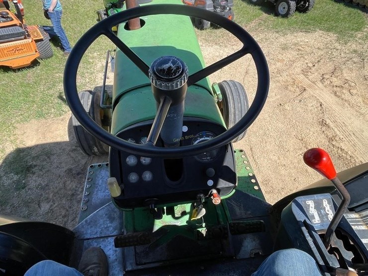 john-deere-4040-image-13