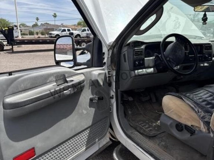 2003-ford-f350-image-24