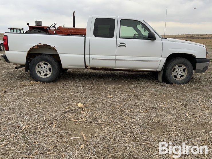 2004-chevrolet-silverado-1500-image-4