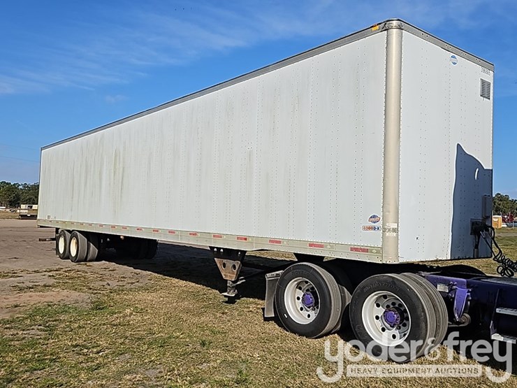 2008-utility-53'-image-6