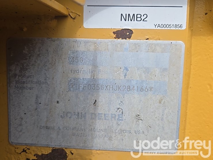 2019-deere-35g-image-62
