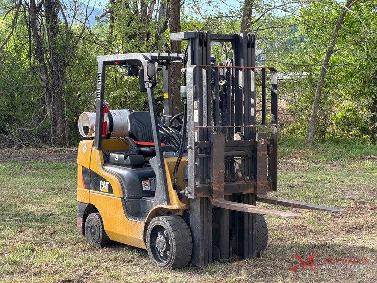 caterpillar-2c6000-image-1