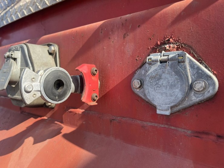 #1704-•-2006-abs-rc5-live-bottom-trailer-image-11