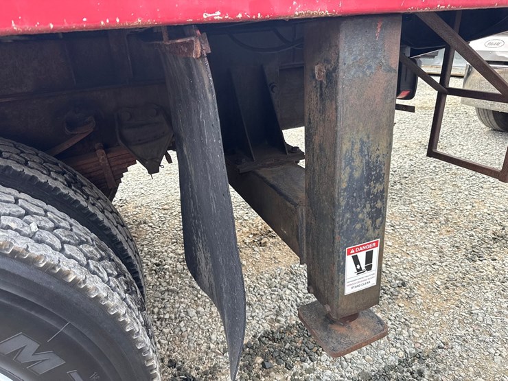 1989-ford-f800-image-28