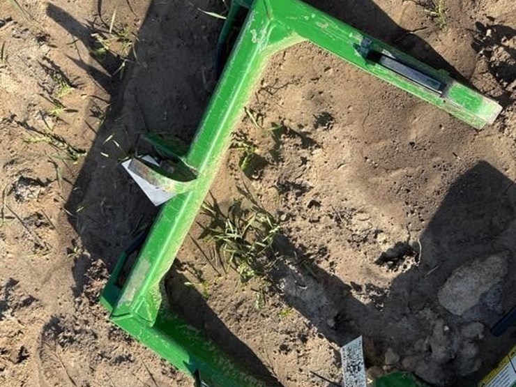 john-deere-30-image-1