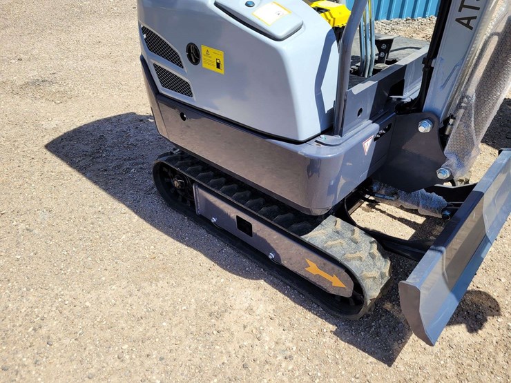 2026-landhero-ats-me18-mini-excavator-image-8