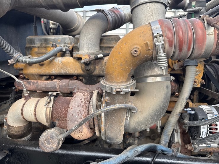 1999-caterpillar-c12-image-24