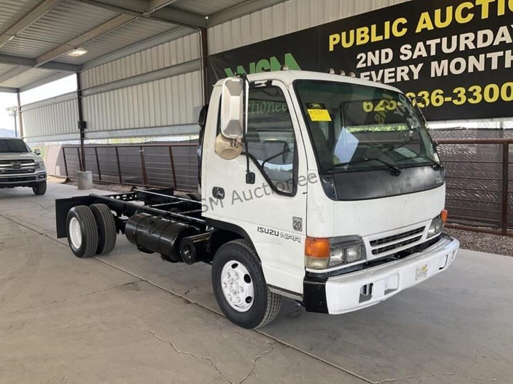 1998-isuzu-npr-image-2