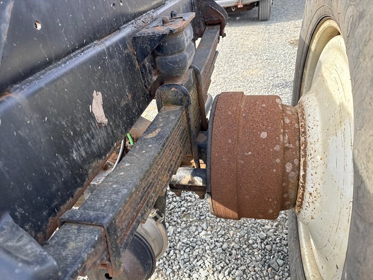 gmc-topkick-c8500-image-30