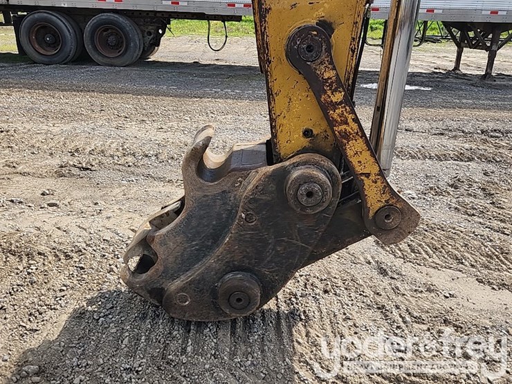 2005-caterpillar-330-image-8