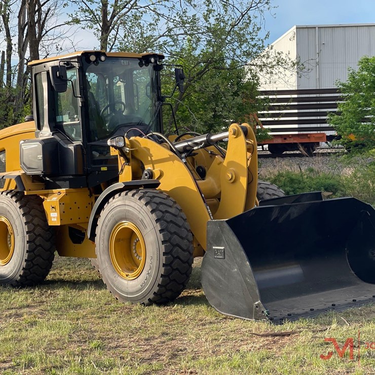 2026 CATERPILLAR 926