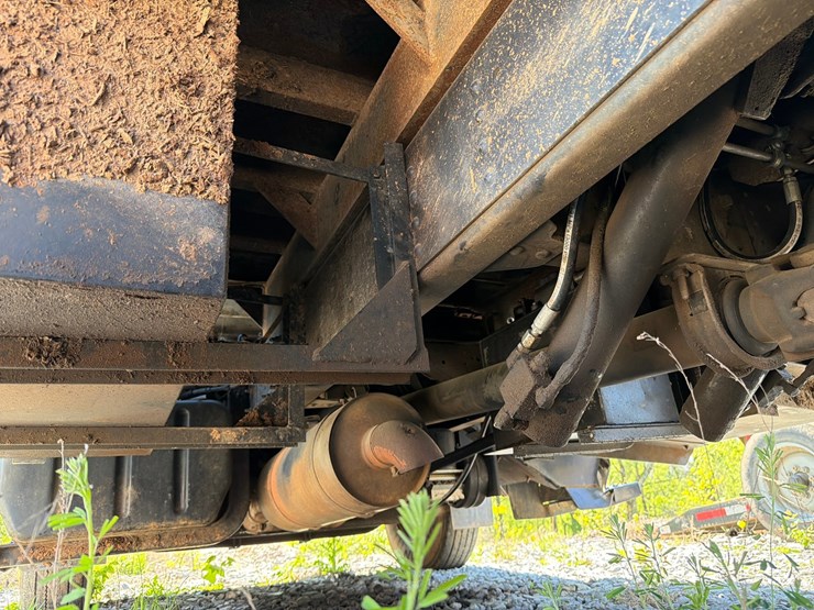 2003-caterpillar-c7-image-14