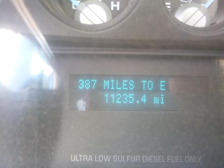 2015-ford-f750-image-25