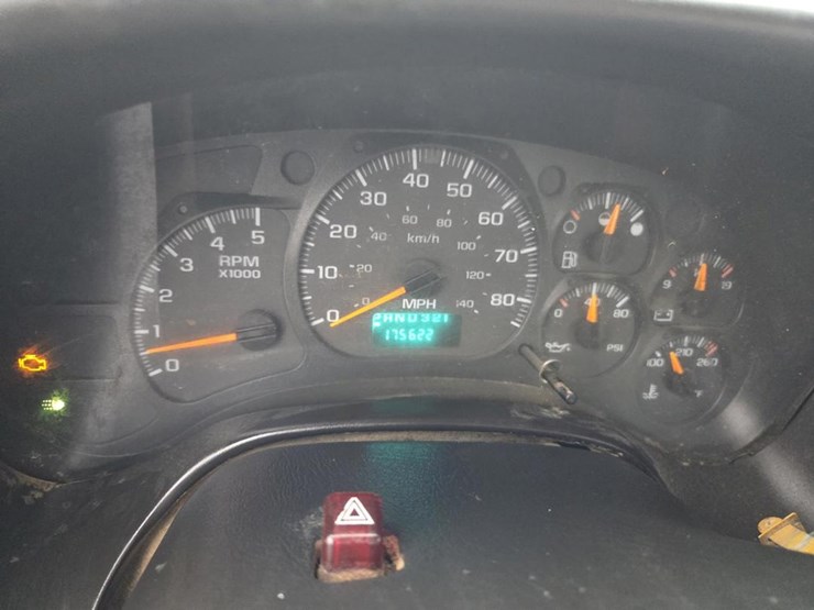 2005-massey-ferguson-8-image-50