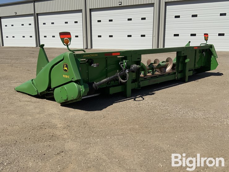 2013-john-deere-608c-image-7