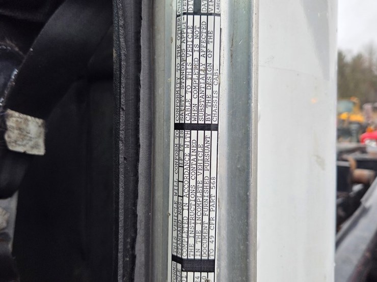 1995-peterbilt-357-image-104