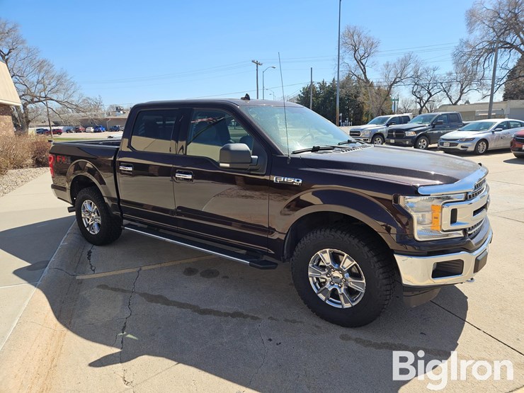 2018-ford-f150-xlt-image-3