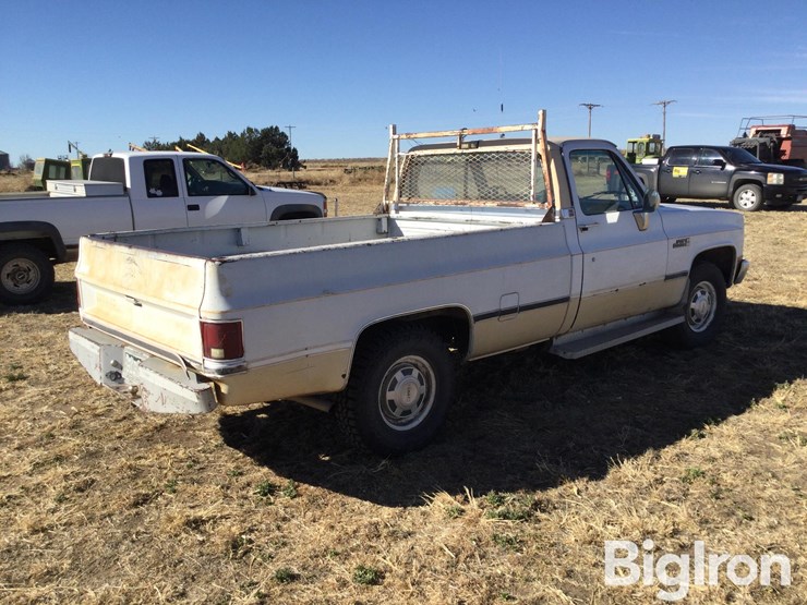 1985-gmc-sierra-2500-image-5