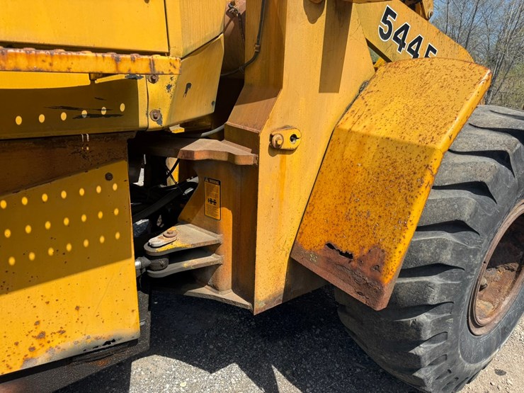 deere-544e-image-22