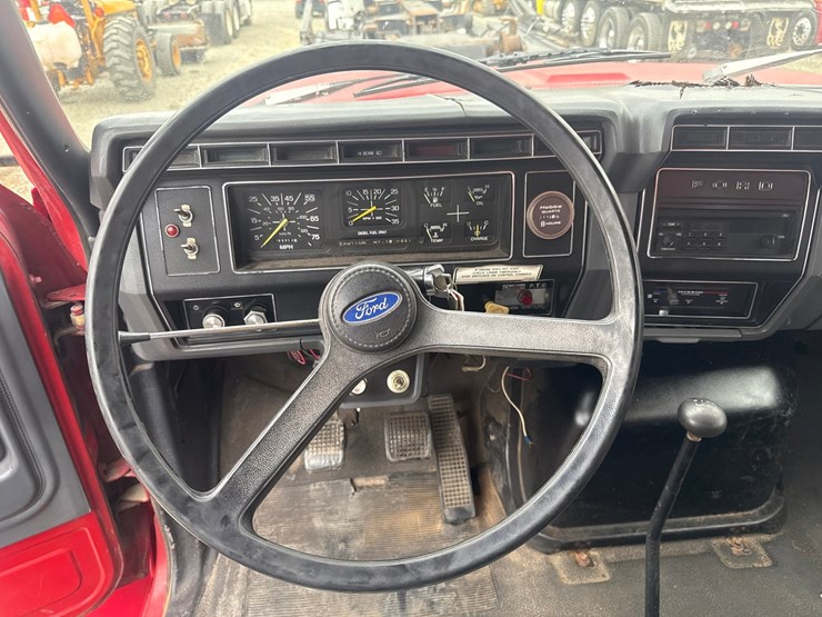 1989-ford-f800-image-67