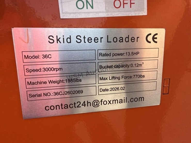 2026-sdl-36c-stand-up-skid-steer-image-13