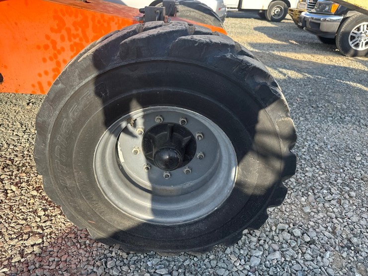 2007-jlg-400s-image-55