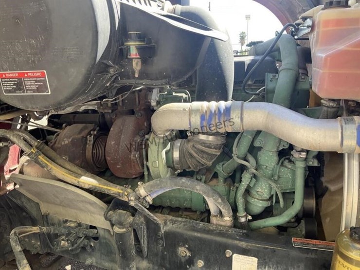 2022-volvo-vnl-760-t/t-image-15