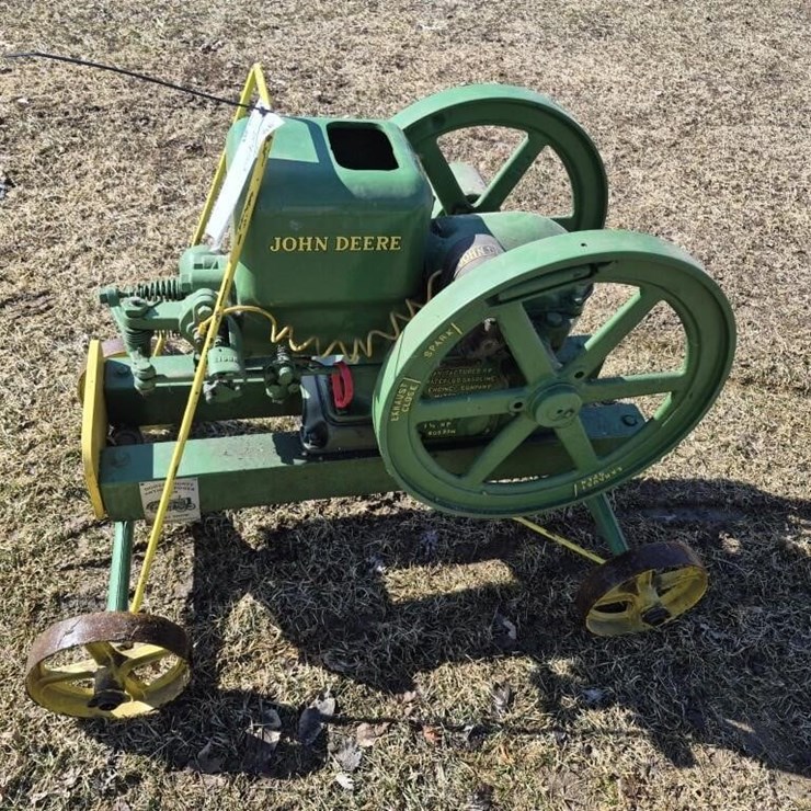1925 John Deere Type E Engine
