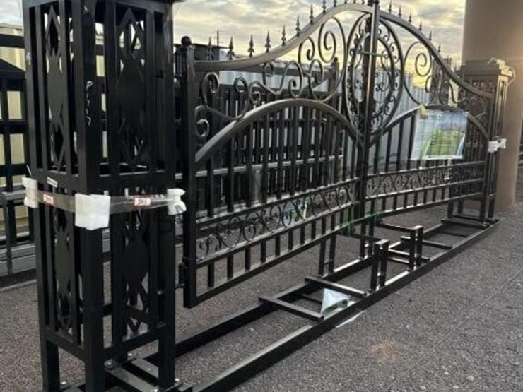 20ft-bi-parting-driveway-gate-image-1