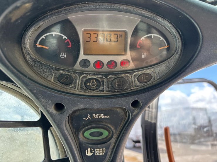 2016-bobcat-t650-image-26