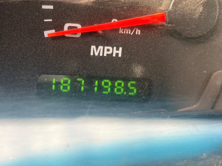 2004-ford-f350-image-3