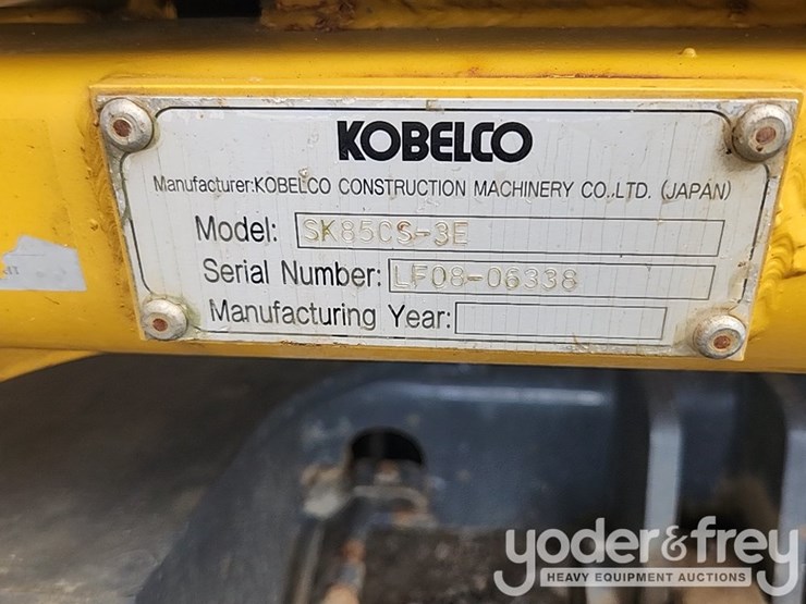 2016-kobelco-sk85cs-3e-image-40