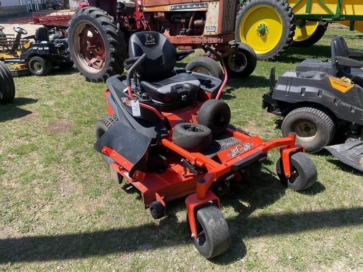 bad-boy-zt-elite-zero-turn-mower-image-1
