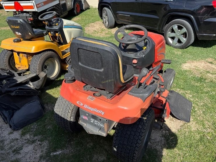 simplicity-broadmoor-image-3