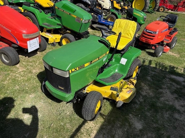 john-deere-lx178-image-3