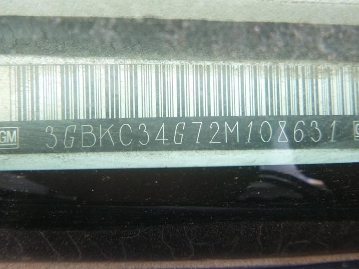 2002-chevrolet-3500-image-29