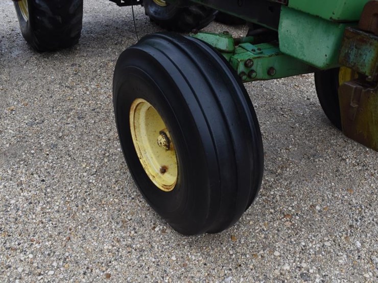 john-deere-4840-image-3