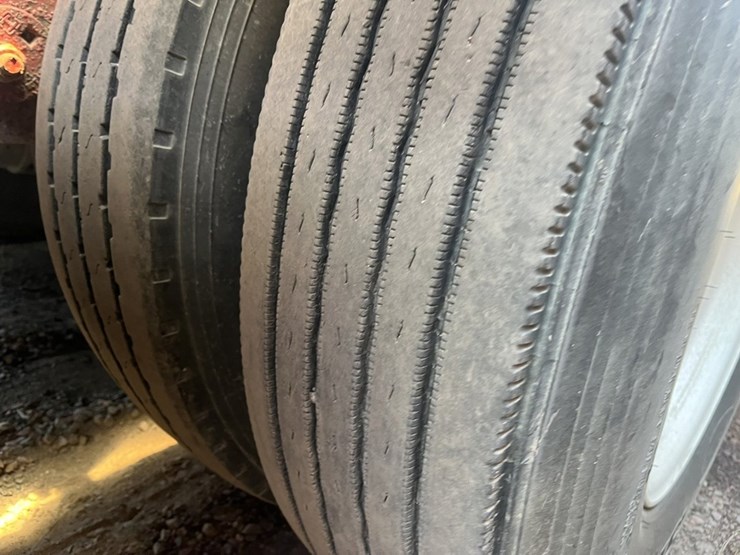 #1704-•-2006-abs-rc5-live-bottom-trailer-image-90