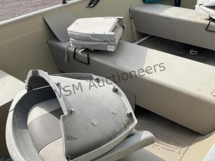 2005-ez-loader-boat-trailer-w/-14ft-boat-image-11