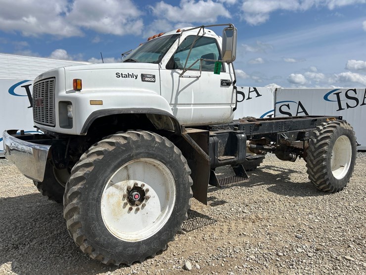 gmc-topkick-c8500-image-1