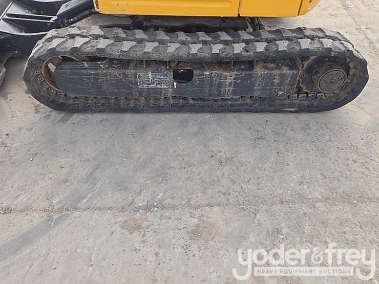 2022-deere-17g-image-9