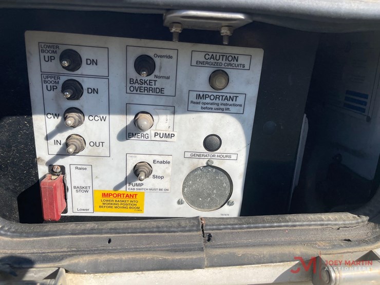 2001-chevrolet-3500hd-image-31