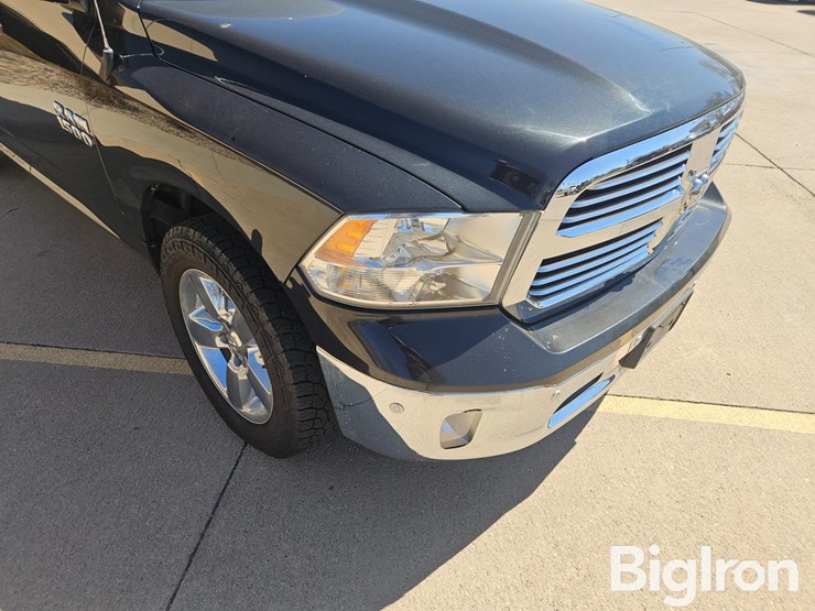 2017-ram-1500-big-horn-image-15