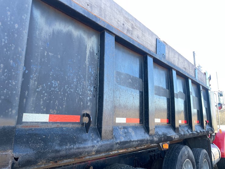 1998-peterbilt-378-image-14