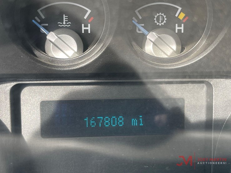 2011-ford-f550-xl-image-27