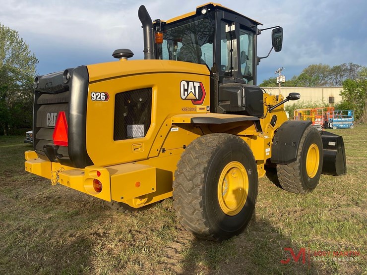 2026-caterpillar-926-image-4