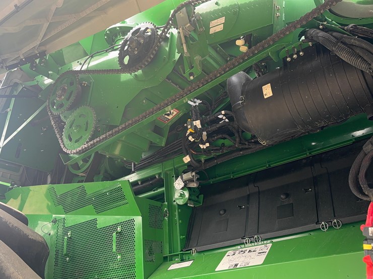 2023-john-deere-s780-image-16